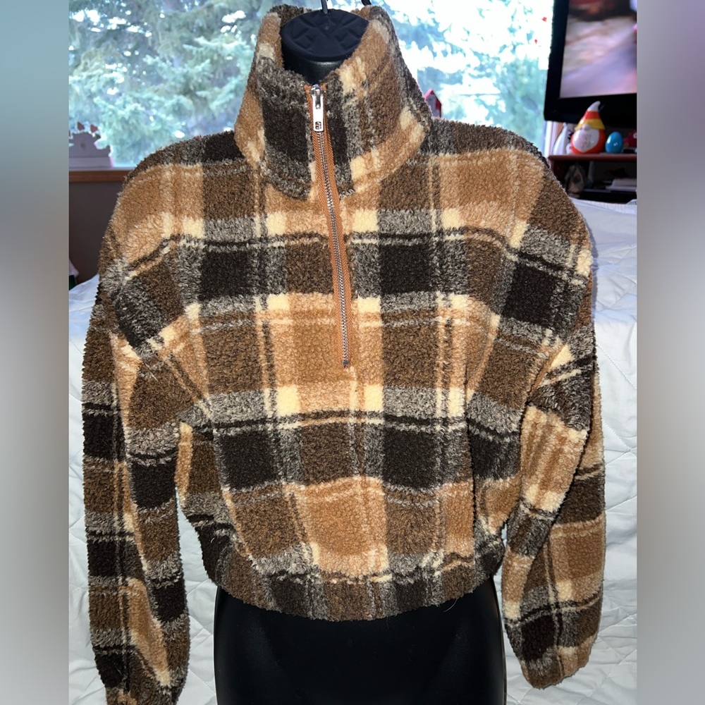 Zaful Cropped Sherpa Half Zip Sweater